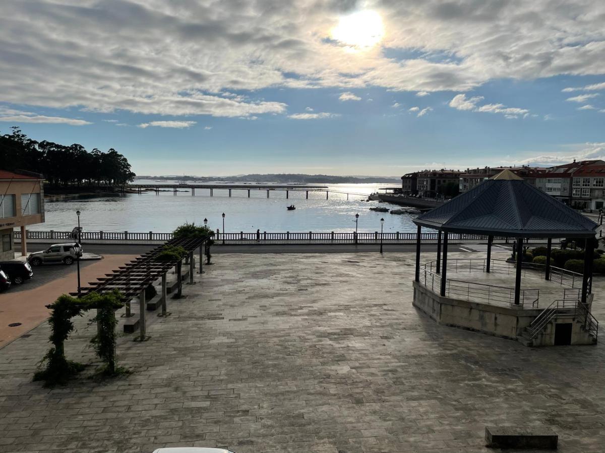 Apartamento Plaza Del Parque Vilanova de Arousa Exterior foto